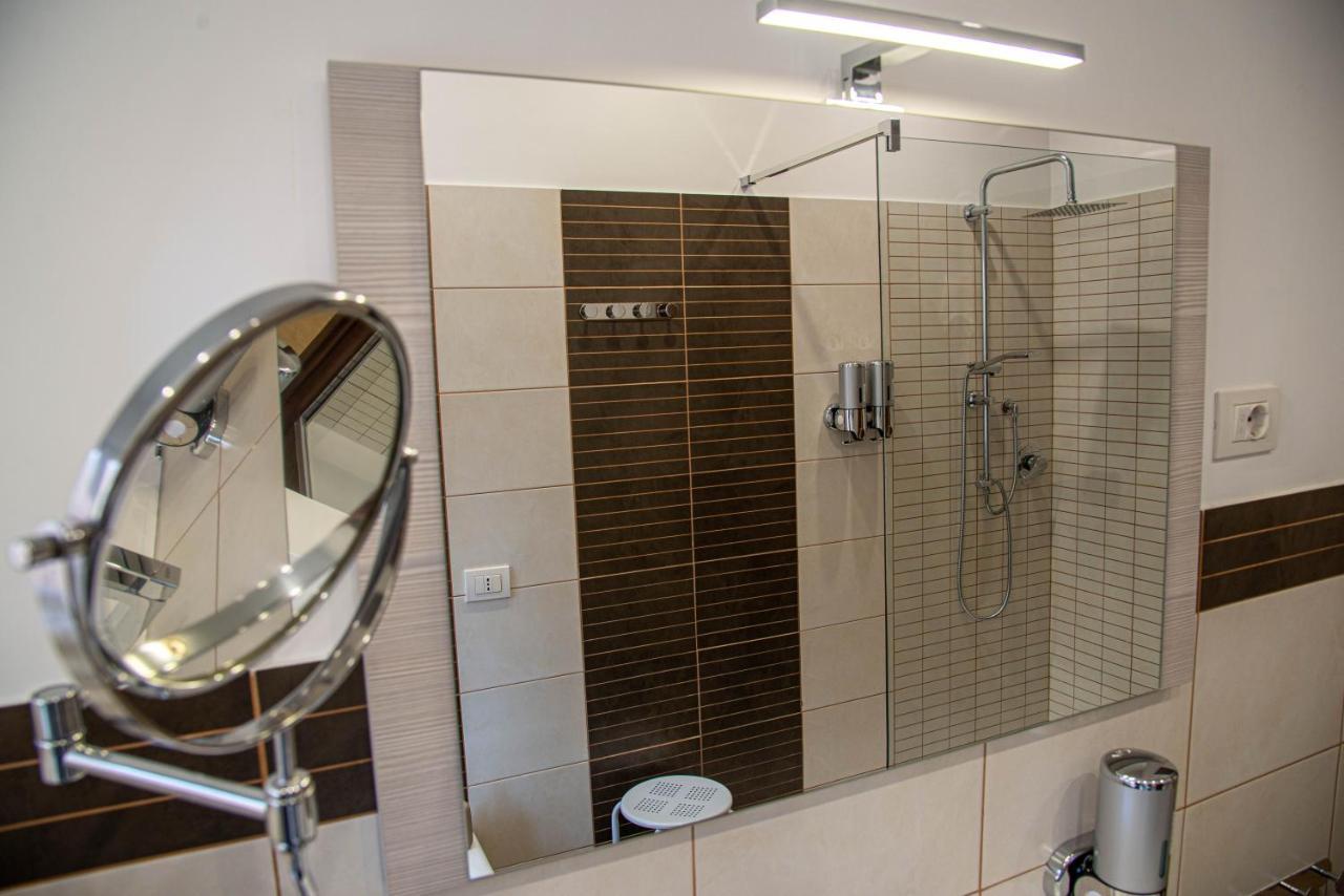 A Casa Di Pako Apartment Salerno Ngoại thất bức ảnh