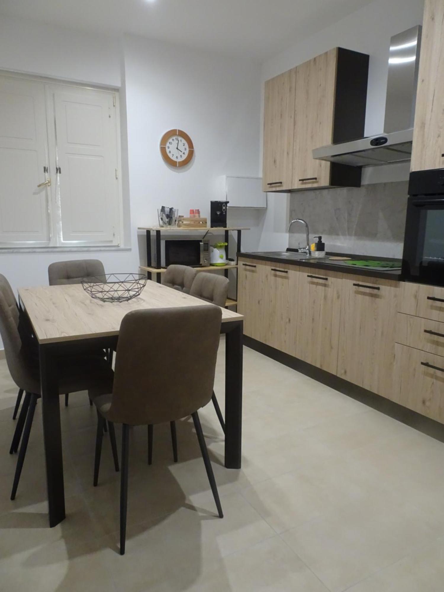A Casa Di Pako Apartment Salerno Ngoại thất bức ảnh