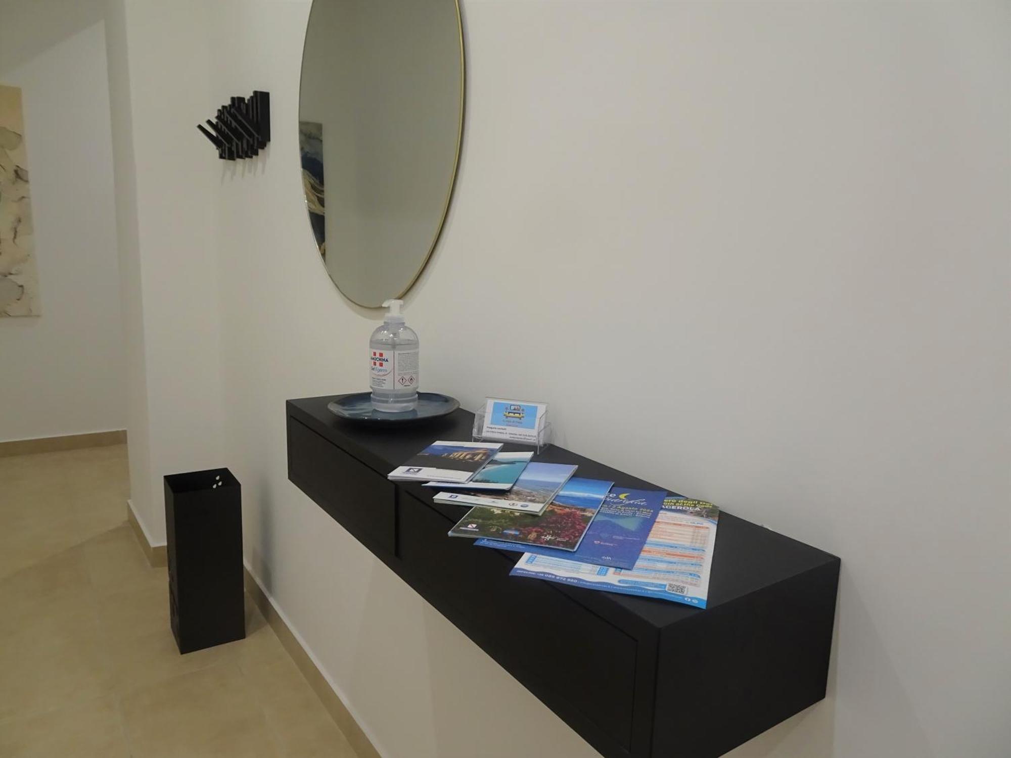 A Casa Di Pako Apartment Salerno Ngoại thất bức ảnh